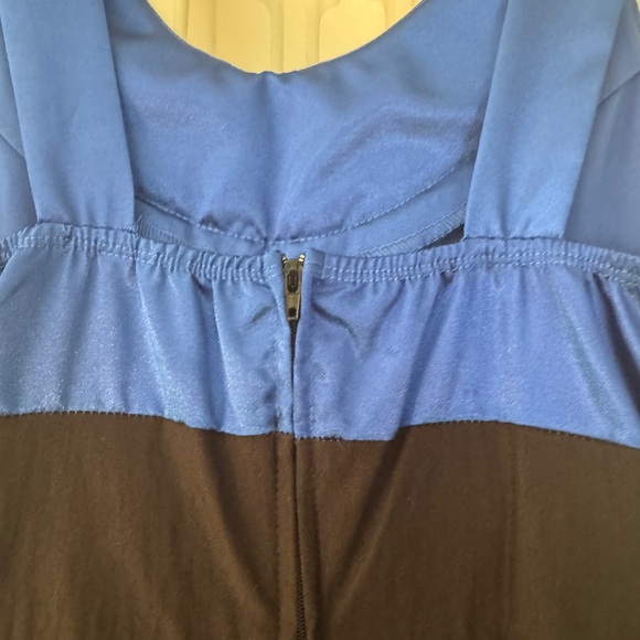 Holiday Trixxi Elegant Blue and Black Beaded Dress- Size 3 (Juniors) - Picture 6 of 12